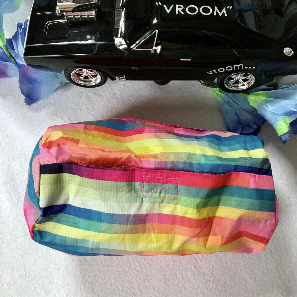 ❌SOLD❌ Converse “2/$20” NWOT Makeup Bag OS - Picture 2 of 10